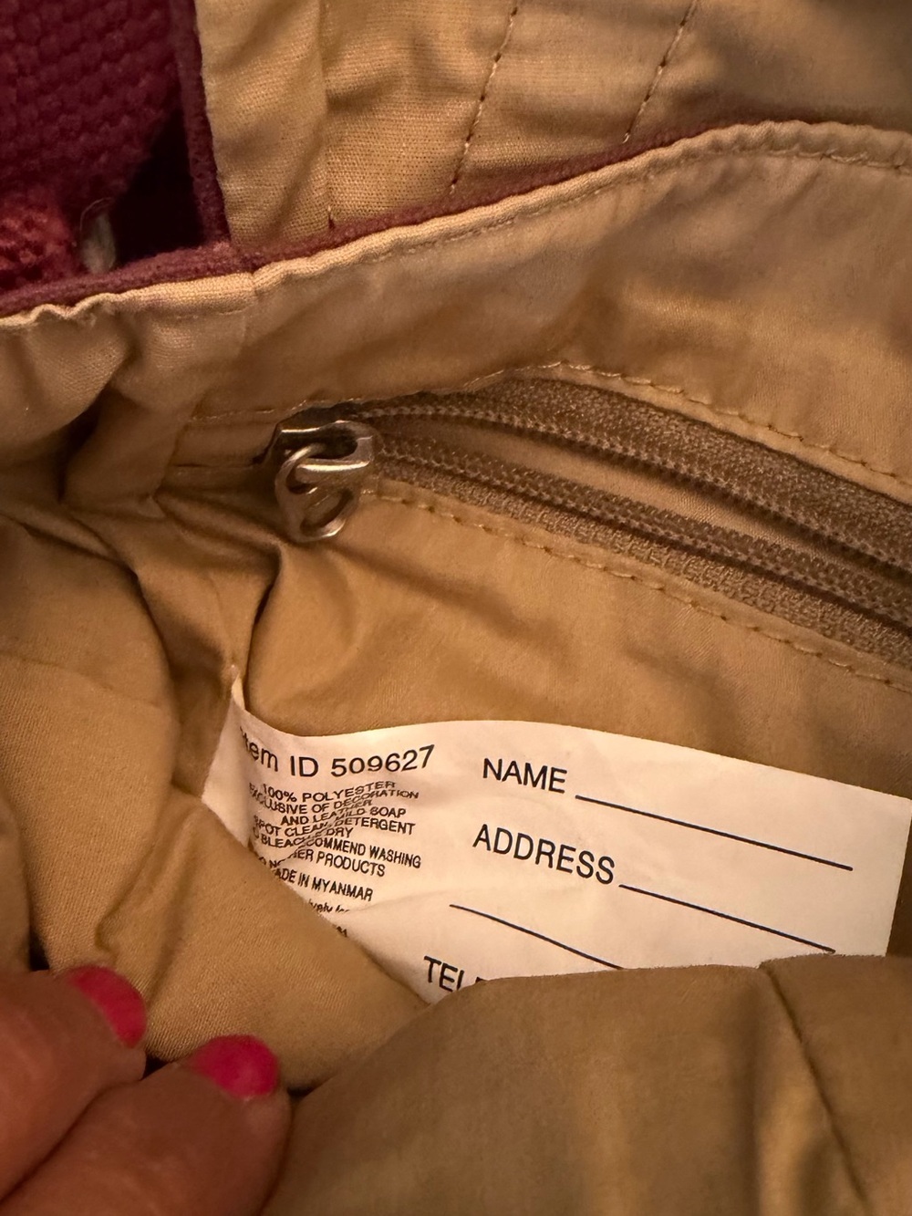 L.L. Bean Canvas Crossbody messenger bag Vintage Red bag with adjustable strap. - Picture 11 of 11